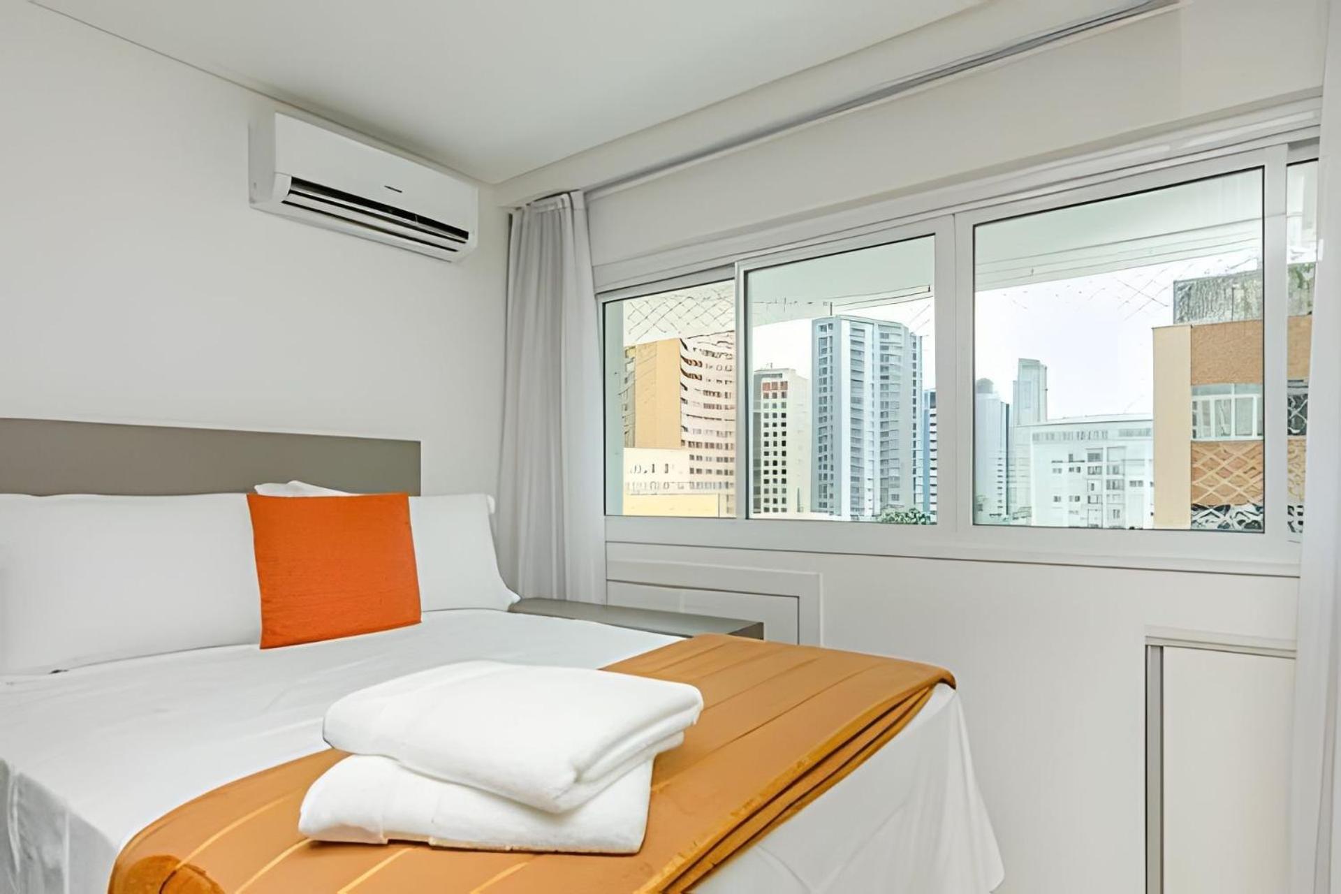 Lifespace Curitiba - Apartamentos Urooms Luaran gambar