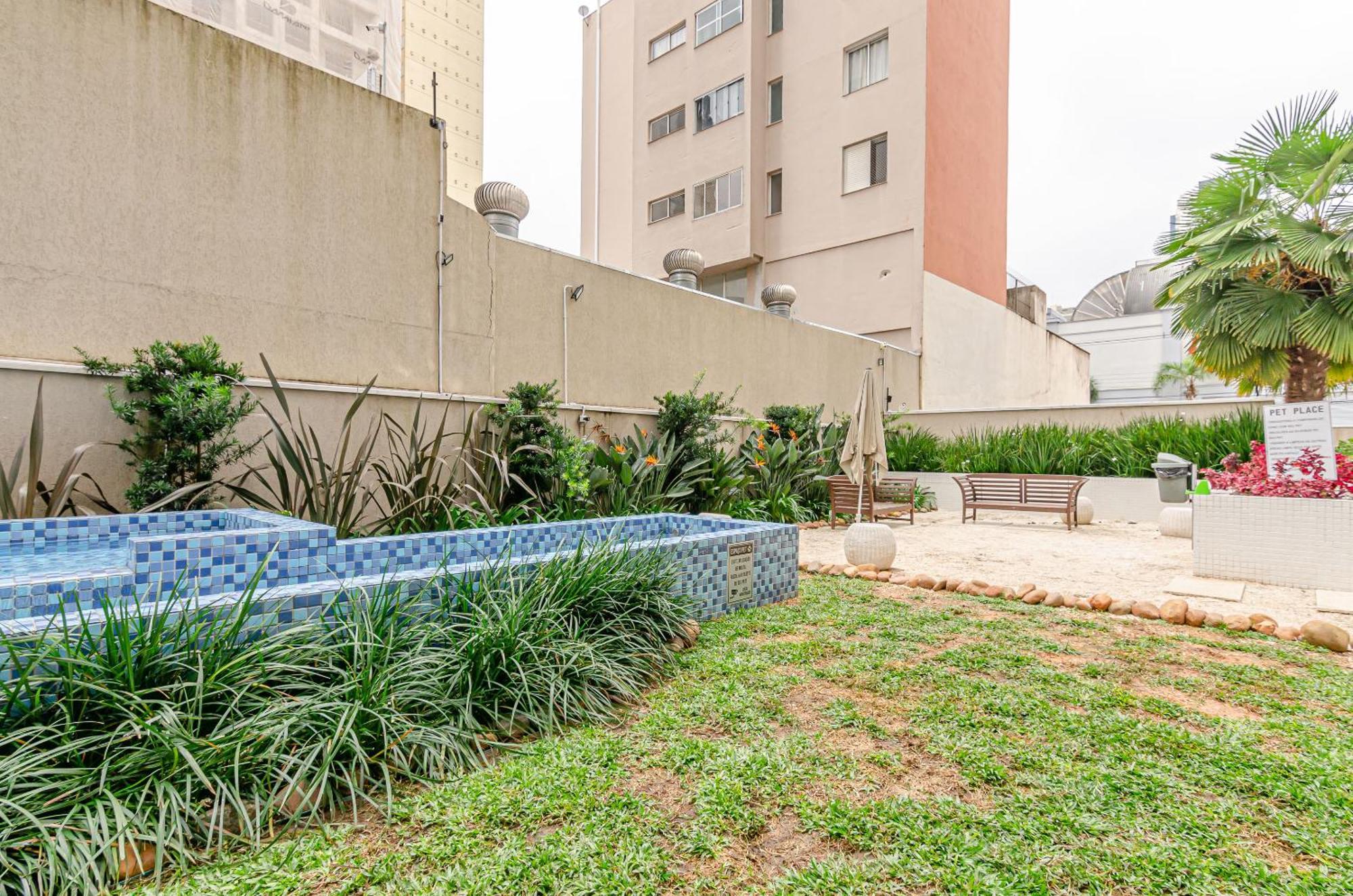 Lifespace Curitiba - Apartamentos Urooms Luaran gambar